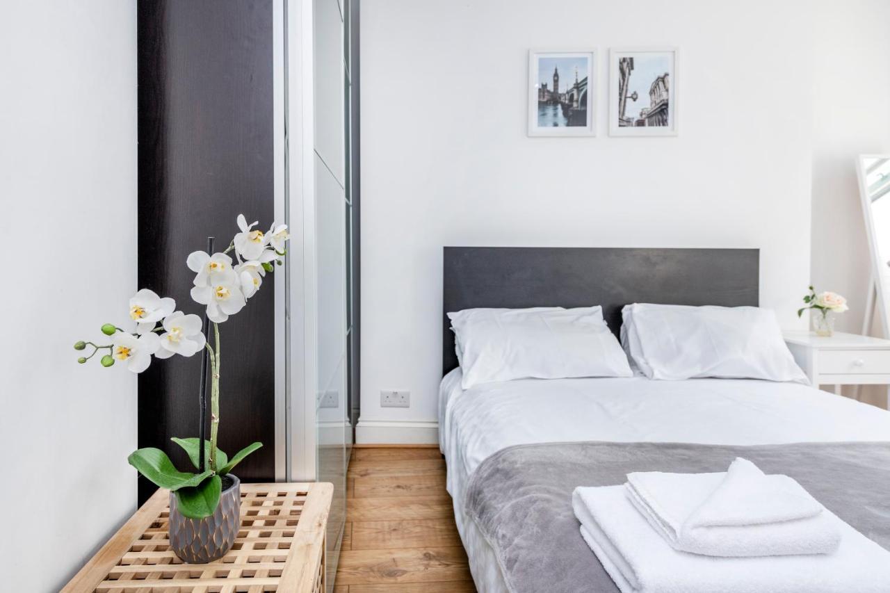 Soho Central Apartments Лондон Екстериор снимка