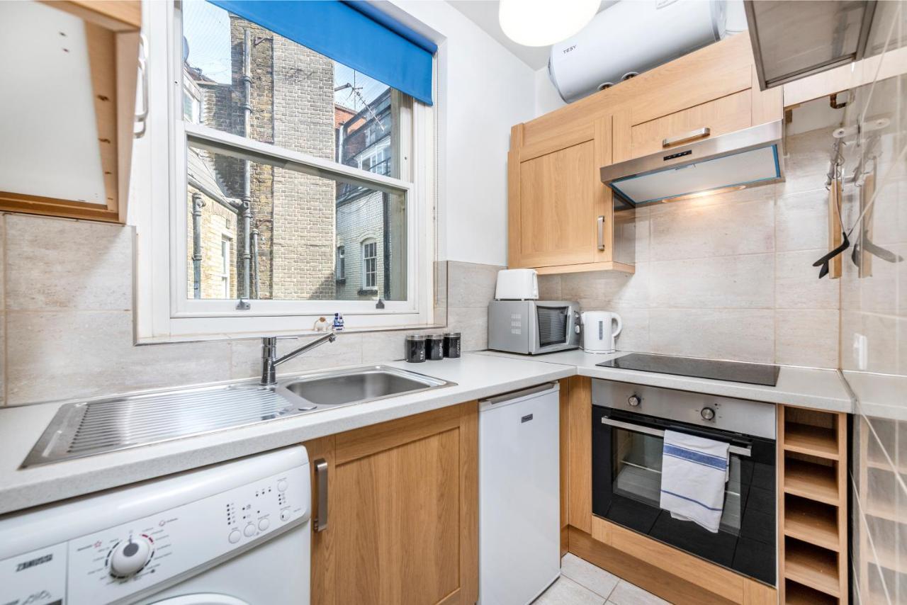 Soho Central Apartments Лондон Екстериор снимка